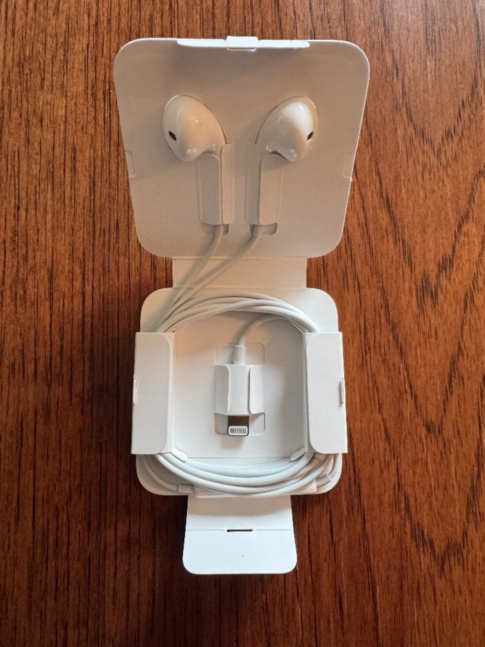 Original OEM Apple iPhone EarPods Wired Headset Earbud Headphones